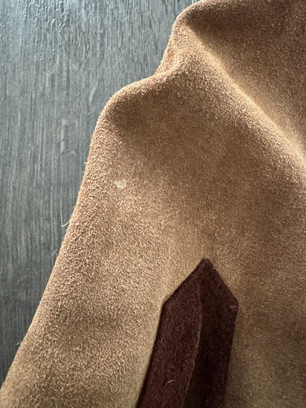 VINTAGE SUEDE CAPE PONCHO SIZE XS-S PREOWNED - Picture 9 of 16